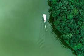 千城胜景｜“绿野仙踪”九峰山图片