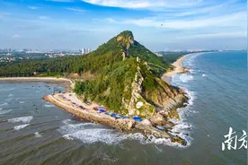 国庆，南海岛见｜看晏镜岭童子湾比邻“争艳”图片