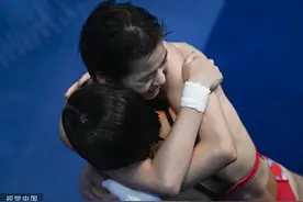 一场“神仙打架”之后，见证全红婵陈芋汐的友谊图片