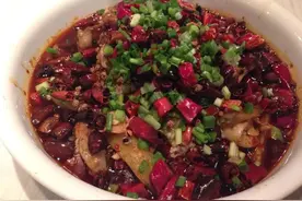 呕吐1年多，竟然是脑子长了寄生虫，跟这个饮食习惯有关！图片