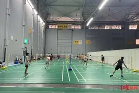 成都羽毛球运动有多热？场地预约靠“抢”，消费位居各项运动消费之首图片
