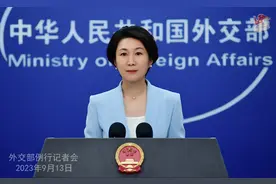 中国政府机关禁用苹果手机？外交部回应了图片