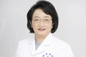 寻医问诊｜进入冬季，皮肤变得干燥，水光针可以自己注射吗？和敷面膜有什么区别呢？图片