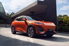 华为高阶智驾终身免费 深蓝S07抢滩智能化战场图片