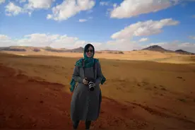 她住进31个中东家庭，人们渴望讲述战争外的日常图片