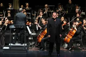 布莱恩·特菲尔专访：从牧羊人之子到歌剧巨星图片