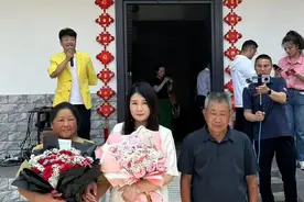 3岁女童被拐35年后作为刑案受害人意外入库，终找到亲生父母视频封面