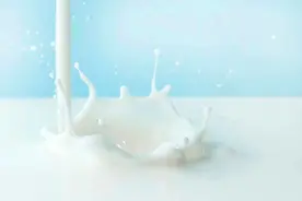 @家长们 给娃选牛奶牢记这些知识点图片