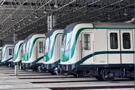 解除免费乘车儿童数量限制、电瓶车禁止进站……广州实施新版城市轨道交通乘客守则图片