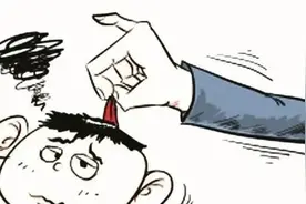 9岁小孩用石头划伤邻居汽车被索赔，“孩子还小”就能免责吗？法院强制执行了图片