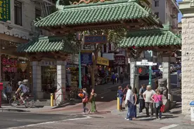 《唐探1900》为何自带历史厚重感，揭秘旧金山唐人街缘起图片