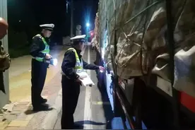 德州破获首起高速交通事故“三无案”图片