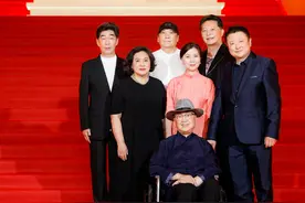 胡歌、倪虹洁给《乌鸦与麻雀》沪语版配音，灵的！图片