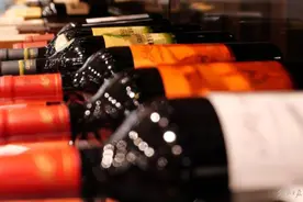 酒企争抢年轻人市场，专家提醒：勿“伤”了未成年人图片