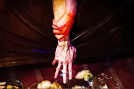 易烊千玺舒淇主演《狂野时代》惊喜入围戛纳主竞赛，角逐金棕榈！图片