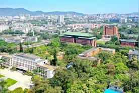 @全球华南理工校友，这份送给2025级新生的“见面礼”，邀您一起来准备！图片