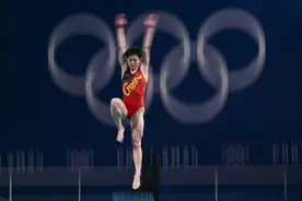 一路领先！陈艺文获得巴黎奥运会跳水女子单人三米板金牌图片