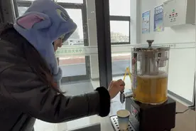 哈尔滨中央大街国际旅游集散中心：游客需求一站式搞定图片