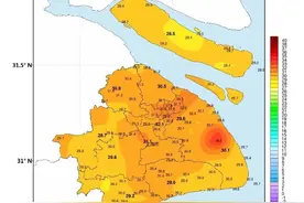40℃天天见，今晚上海景观照明继续提前1小时关灯图片