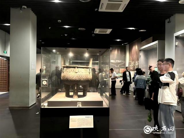 国庆中秋特辑丨陕西西安：活动多彩保障暖心 假期氛围感拉满