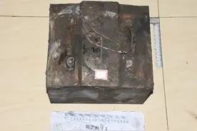 两人在锂电池上动“歪心思”，销售额竟高达850000余元！图片