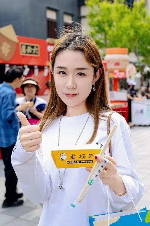 掌声不断，舞不停！今天呼和浩特在北京圈粉无数！