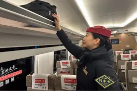 春节假期，“铁路卫士”的夜间八小时这样度过图片