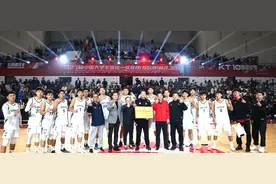 第27届中国大学生篮球联赛鸣笛！华侨大学男篮夺冠，晋级！图片