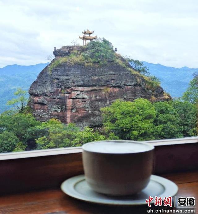 文旅 “年轻态” 激活新活力 青年与齐云山双向奔赴