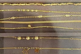 财经猎豹｜金价创历史新高，足金饰品价格突破800元/克图片