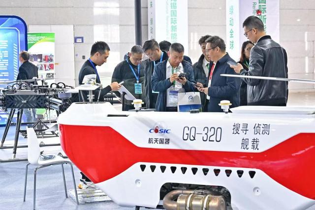 “能碳未来 绿动全球”第十七届无锡国际新能源展览会开展