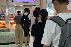 天津理工大学食堂设“2元经济套餐”窗口——让学生2元钱吃饱吃好图片