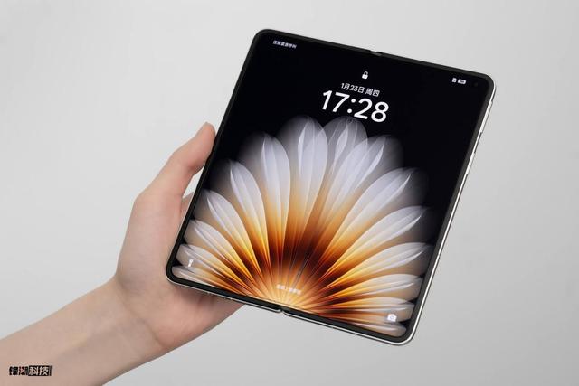 旗舰折叠体验不踩雷？OPPO Find N5的隐藏亮点值得细品