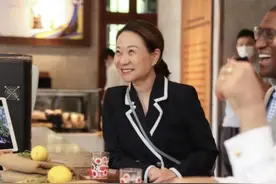 将星巴克中国带入黄金时期的前CEO王静瑛退休图片