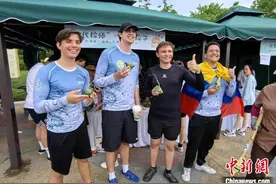 文化和自然遗产日：中外民众上海“花式”迎端午图片