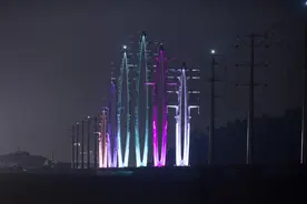 特写｜海上升起新地标——中企承建马来西亚槟城跨海输电项目助力当地发展图片