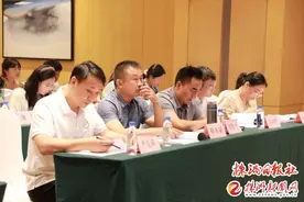 同心逐梦研高考 琢玉成璧谱新篇 株洲市第四中学举行2025届高三教育教学研讨会图片