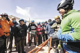 【2025青海文化旅游节特刊】体育作墨 大地挥毫图片