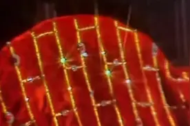 最近很火的“火彩”到底是个啥？图片