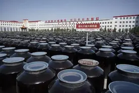 每个山西人一年食醋量约15斤，香气“陈”入电商图片