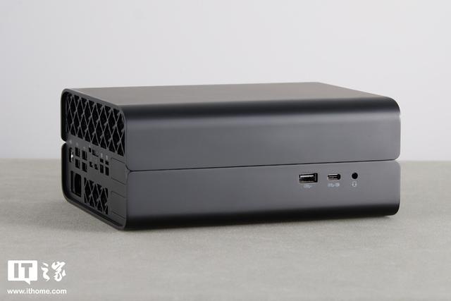 惠普 Z2 Mini G1a 迷你 AI 工作站评测：小身材，大 AI