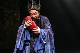 粤剧《程婴救孤》首演成功！著名演员冼鉴棠演活了“程婴”图片