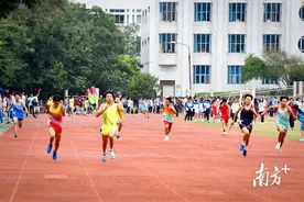 连州中小学生田径运动会闭幕，决出879个奖项图片