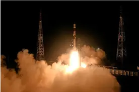 印度成功发射两枚卫星，将开展空间交会对接试验图片