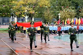 激情与汗水共绘青春画卷 新迎中学举办第二十九届田径运动会图片