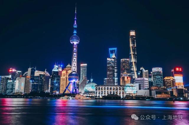 轻松游上海，快收下这份搭地铁畅玩外滩全攻略！