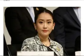 泰国总理佩通坦已出院图片