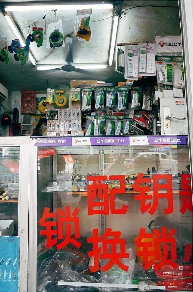 无锡有条石门路