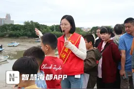 国庆公益讲解受热捧，她把洛阳古桥的故事讲给八方游客听图片