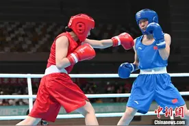 2025年全国女子拳击锦标赛在西安开赛图片